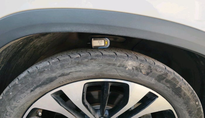 2021 MG HECTOR PLUS SHARP 1.5 PETROL TURBO DCT 6-STR, Petrol, Automatic, 37,945 km, tyre