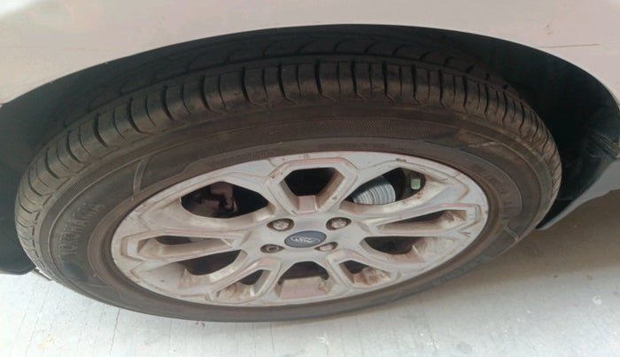 2018 Ford Ecosport TITANIUM + 1.5L PETROL AT, Petrol, Automatic, 60,695 km, tyre