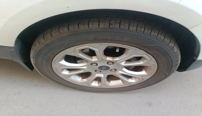 2018 Ford Ecosport TITANIUM + 1.5L PETROL AT, Petrol, Automatic, 60,695 km, tyre