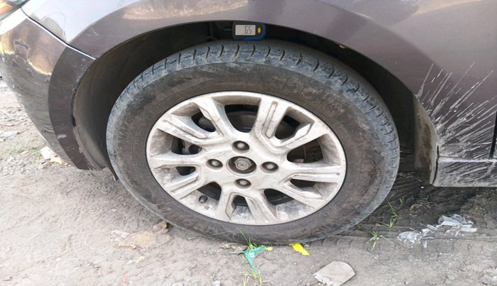 2017 Tata TIGOR XZ (O) DIESEL, Diesel, Manual, 1,02,750 km, tyre