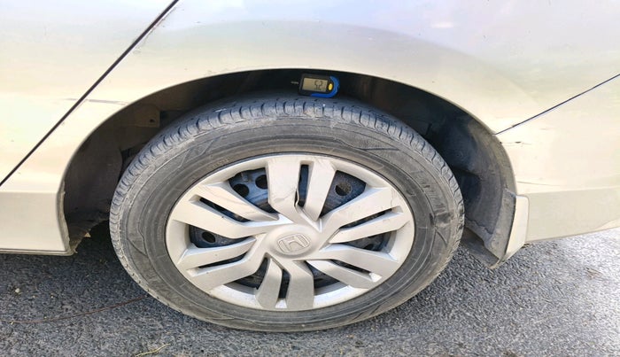 2015 Honda City 1.5L I-VTEC SV CVT, Petrol, Automatic, 86,796 km, tyre