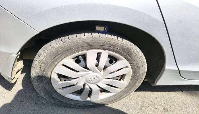 2015 Honda City 1.5L I-VTEC SV CVT, Petrol, Automatic, 86,796 km, tyre