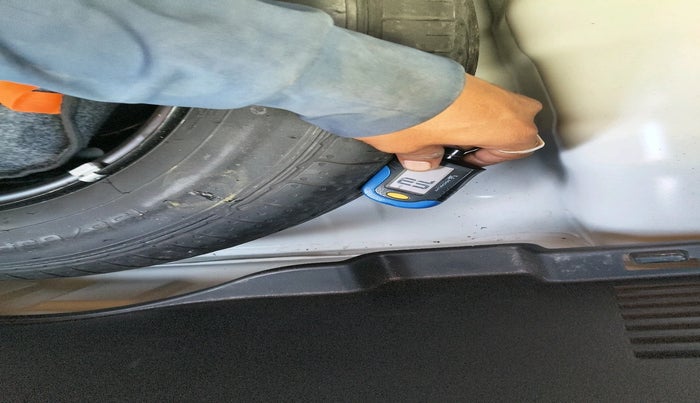 2024 Hyundai VENUE SX 1.2 PETROL, Petrol, Manual, 16,440 km, tyre