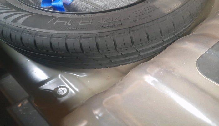 2025 Hyundai EXTER SX 1.2 MT, Petrol, Manual, 5,128 km, tyre