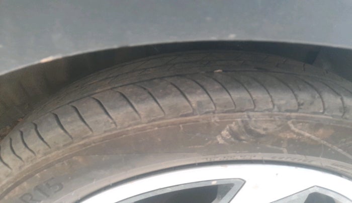 2025 Hyundai EXTER SX 1.2 MT, Petrol, Manual, 5,128 km, tyre