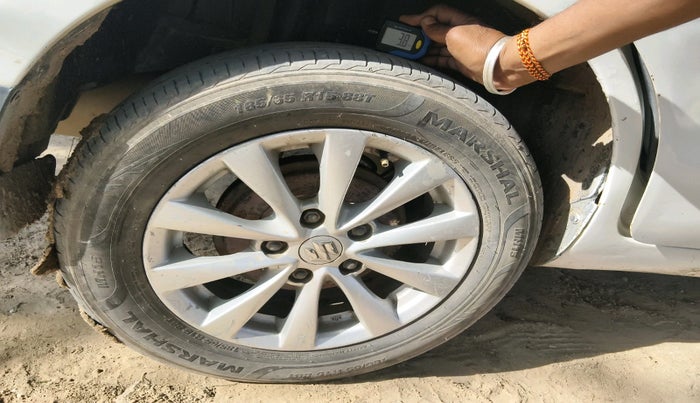 2012 Maruti Ertiga LDI ABS, Diesel, Manual, 1,07,379 km, tyre