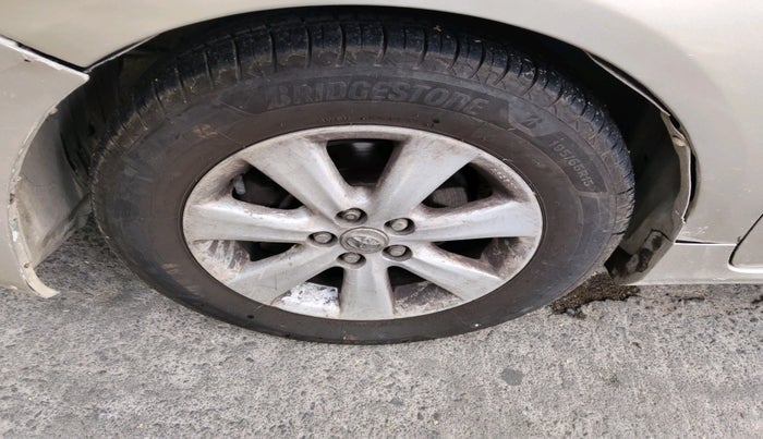 2011 Toyota Corolla Altis G DIESEL, Diesel, Manual, 88,005 km, tyre