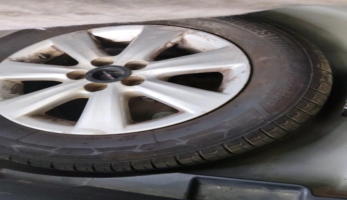 2011 Toyota Corolla Altis G DIESEL, Diesel, Manual, 88,005 km, tyre