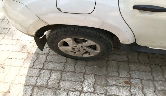 2012 Renault Duster 85 PS RXL DIESEL, Diesel, Manual, 1,36,369 km, tyre