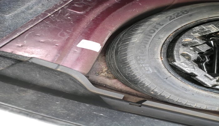 2014 Skoda Superb ELEGANCE 2.0 TDI CR AT, Diesel, Automatic, 86,834 km, tyre