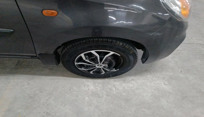 2021 Maruti Alto LXI, Petrol, Manual, 53,200 km, tyre