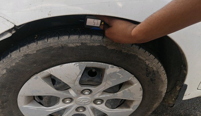 2018 Hyundai Xcent E+ 1.2 CRDI, Diesel, Manual, 1,21,757 km, tyre