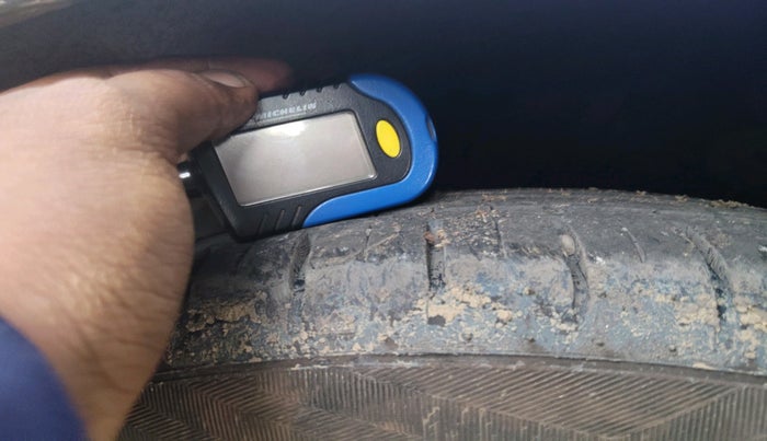 2018 Hyundai Verna 1.6 VTVT SX O, Petrol, Manual, 1,52,188 km, tyre