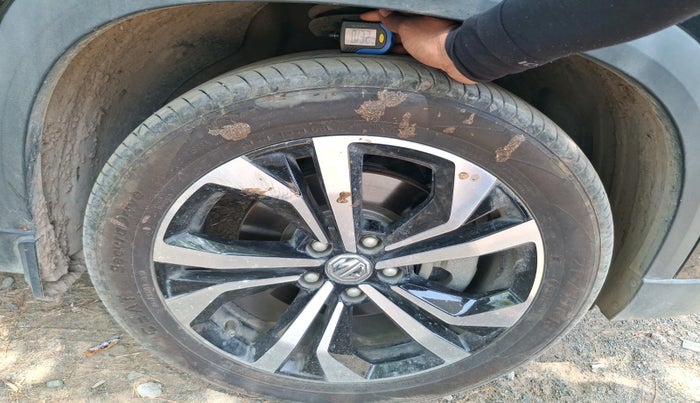 2024 MG HECTOR PLUS Select Pro 1.5 Turbo CVT Petrol 7 STR, Petrol, Automatic, 9,455 km, tyre