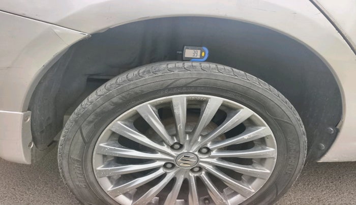 2017 Maruti Ciaz ZDI SHVS, Diesel, Manual, 1,01,295 km, tyre