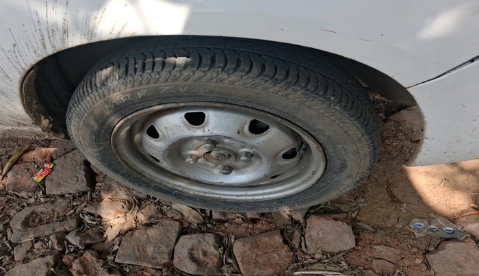 2012 Maruti Alto K10 LXI, CNG, Manual, 54,723 km, tyre