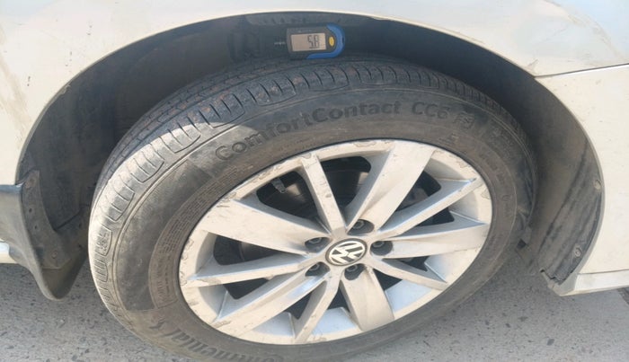 2016 Volkswagen Ameo HIGHLINE1.2L, Petrol, Manual, 1,61,828 km, tyre