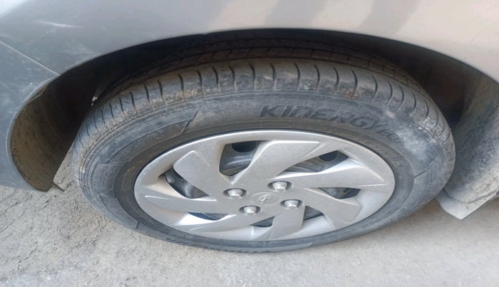 2019 Hyundai NEW SANTRO SPORTZ MT, Petrol, Manual, 22,864 km, tyre