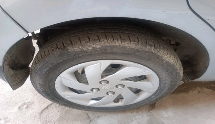 2019 Hyundai NEW SANTRO SPORTZ MT, Petrol, Manual, 22,864 km, tyre