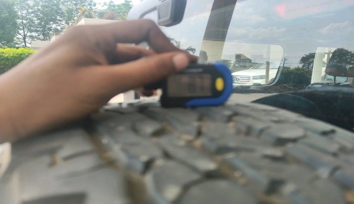 2023 Mahindra Thar LX D AT 4WD HT, Diesel, Automatic, 84,920 km, tyre