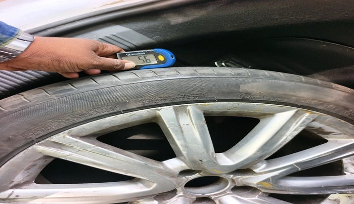 2015 Audi A6 35 TDI S LINE, Diesel, Automatic, 1,46,957 km, tyre