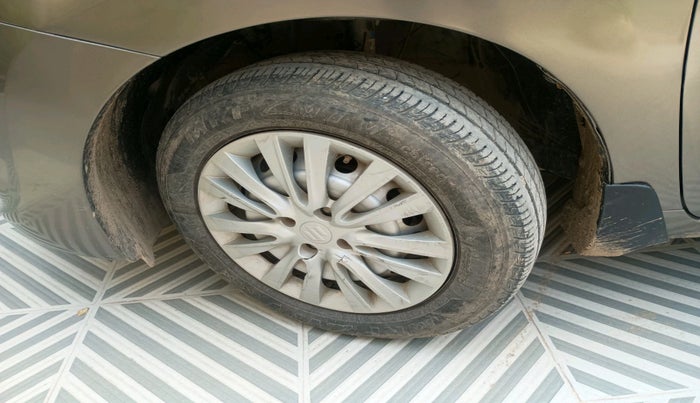 2021 Maruti Baleno SIGMA PETROL 1.2, Petrol, Manual, 52,253 km, tyre