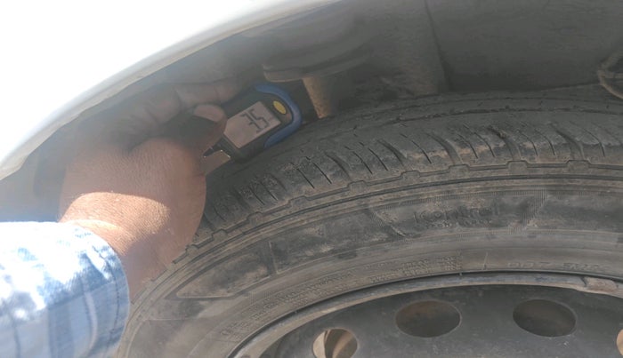 2022 Tata Tiago XT CNG, CNG, Manual, 67,432 km, tyre