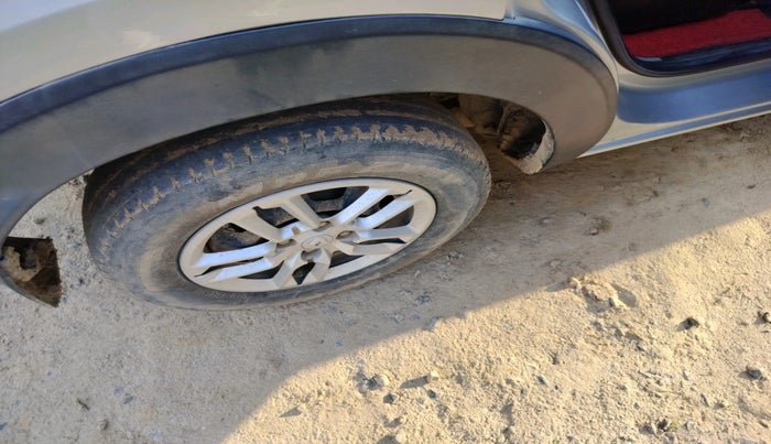 2020 Renault TRIBER RXT, Petrol, Manual, 54,019 km, tyre