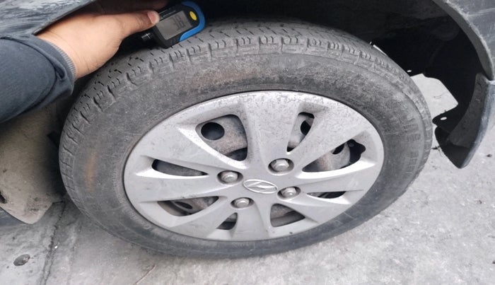 2011 Hyundai i10 MAGNA 1.1, Petrol, Manual, 55,904 km, tyre