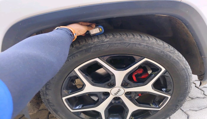 2024 Jeep Compass LIMITED (O) 2.0 DIESEL AT FWD, Diesel, Automatic, 22,054 km, tyre