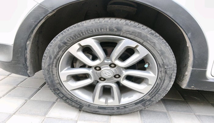 2017 Hyundai i20 Active 1.2 S, Petrol, Manual, 59,359 km, tyre