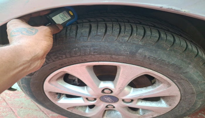 2012 Ford Figo TITANIUM 1.2 PETROL, Petrol, Manual, 54,226 km, tyre