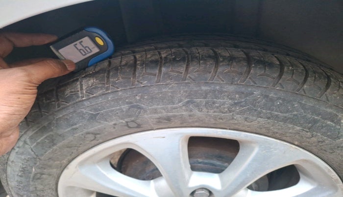 2012 Ford Figo TITANIUM 1.2 PETROL, Petrol, Manual, 54,226 km, tyre