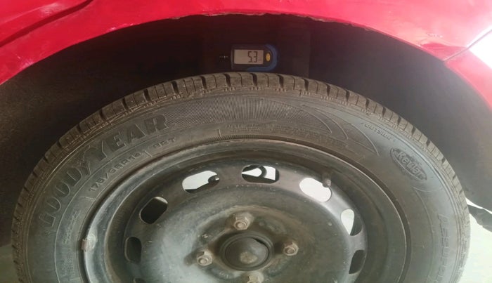 2010 Ford Figo ZXI 1.2 PETROL, Petrol, Manual, 91,792 km, tyre