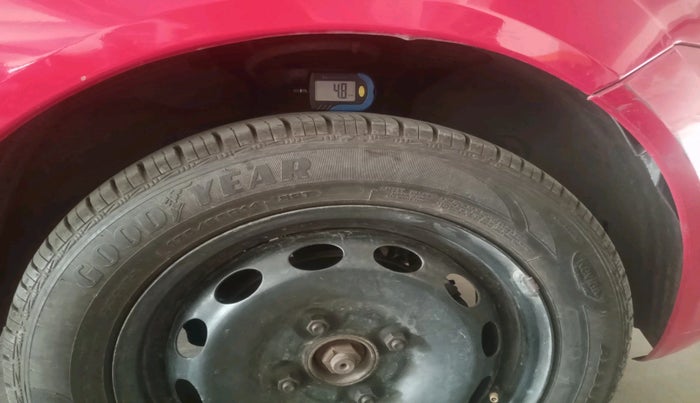 2010 Ford Figo ZXI 1.2 PETROL, Petrol, Manual, 91,792 km, tyre