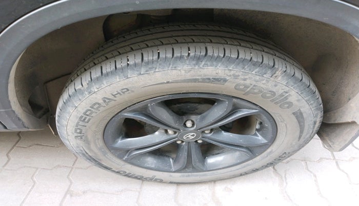 2020 Tata Harrier XT 2.0L KRYOTEC, Diesel, Manual, 48,495 km, tyre