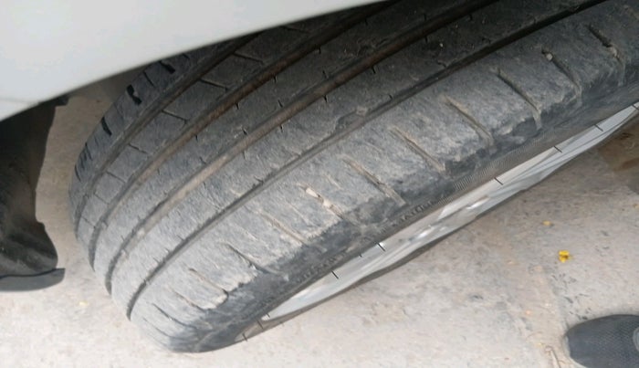 2022 Maruti Baleno ZETA PETROL 1.2, Petrol, Manual, 45,954 km, tyre