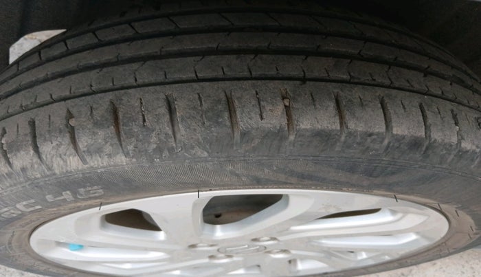 2022 Maruti Baleno ZETA PETROL 1.2, Petrol, Manual, 45,954 km, tyre