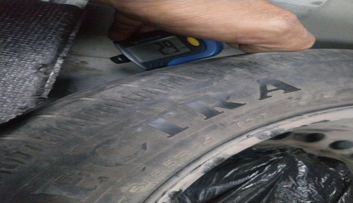 2015 Honda Amaze 1.2L I-VTEC S, CNG, Manual, 78,014 km, tyre