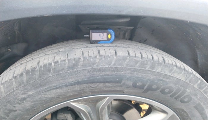 2021 Tata Harrier XT 2.0L KRYOTEC, Diesel, Manual, 56,558 km, tyre