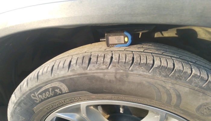 2021 Tata Harrier XT 2.0L KRYOTEC, Diesel, Manual, 56,558 km, tyre