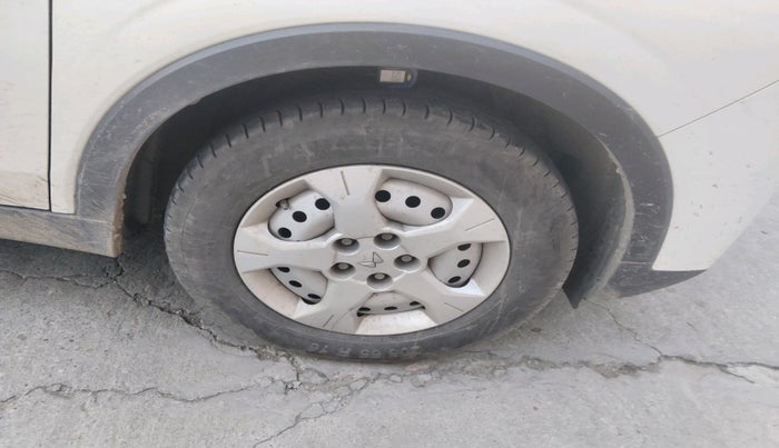 2024 Mahindra XUV300 W4 1.5 DIESEL, Diesel, Manual, 81,729 km, tyre