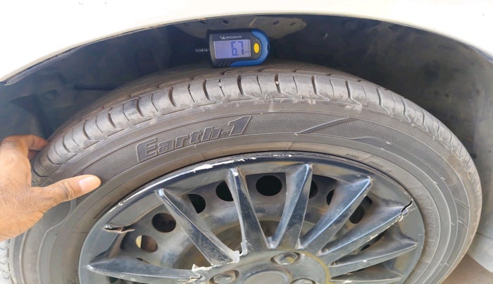 2017 Honda Jazz 1.2L I-VTEC SV, Petrol, Manual, 56,075 km, tyre