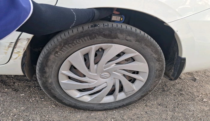 2020 Maruti Ertiga VXI CNG, CNG, Manual, 83,657 km, tyre