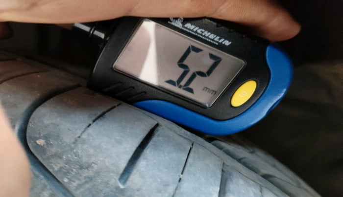 2016 Honda BR-V 1.5L I- DTEC S, Diesel, Manual, 1,58,833 km, tyre