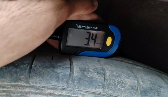 2016 Honda BR-V 1.5L I- DTEC S, Diesel, Manual, 1,58,833 km, tyre