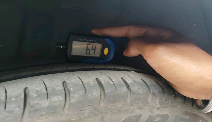 2025 Tata ALTROZ Pure S Petrol 5MT, Petrol, Manual, 2,517 km, tyre