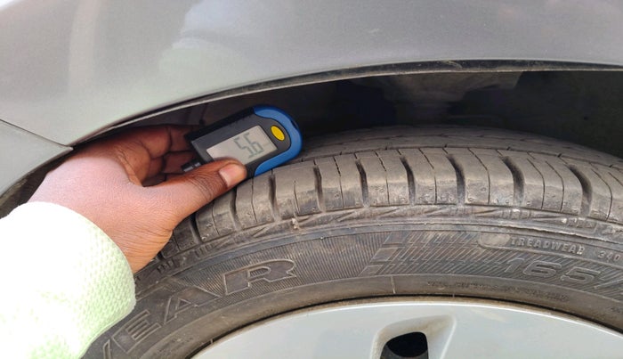 2015 Maruti Celerio ZXI AMT, Petrol, Automatic, 66,397 km, tyre