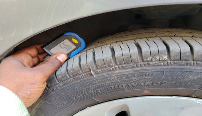 2015 Maruti Celerio ZXI AMT, Petrol, Automatic, 66,397 km, tyre