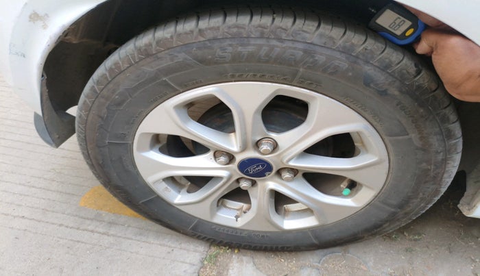 2016 Ford New Figo TITANIUM 1.2 PETROL MT, Petrol, Manual, 1,19,894 km, tyre